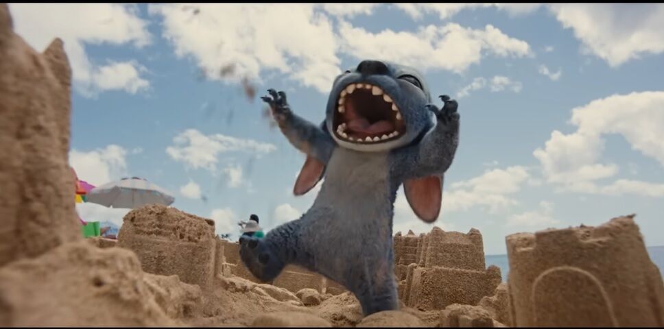 "Найкращий фільм в історії Disney": критики вже оцінили нову версію "Літо і Стіча"