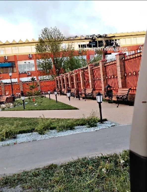 У Генштабі підтвердили ураження заводу напівпровідникових приладів у Орловській області: було зафіксовано пожежу. Відео