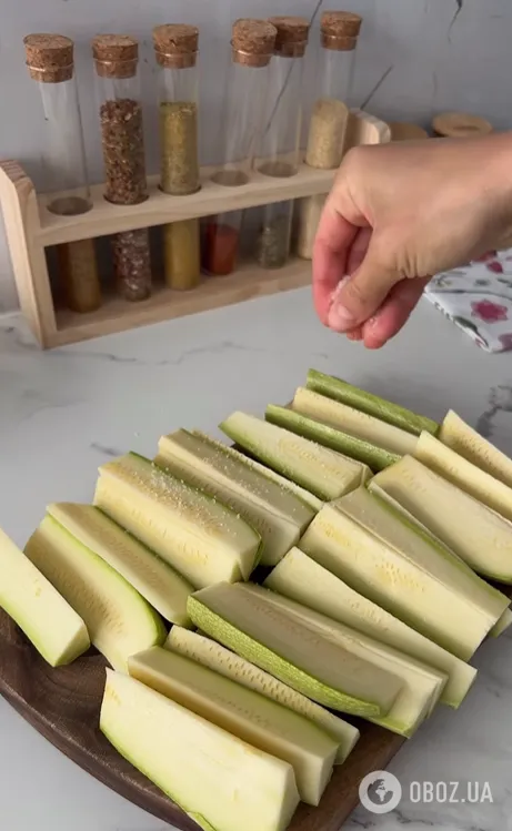 Как приготовить вкусные наггетсы из кабачков: получатся очень хрустящими и нежирными