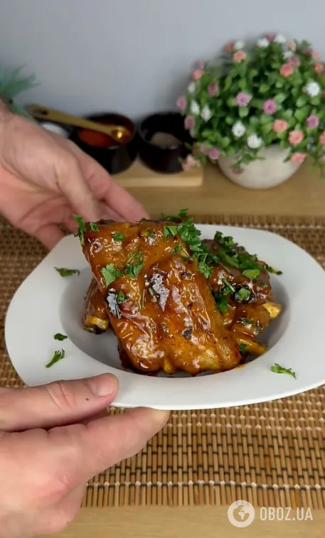 Как вкусно приготовить ребра для ужина на сковородке: понадобится мед