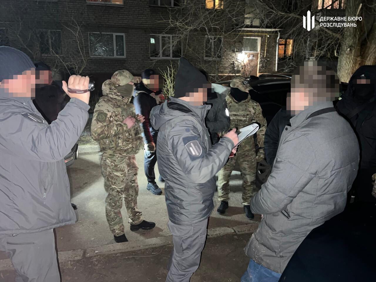 У Запоріжжі судитимуть подружжя, яке влаштувало "сімейний бізнес" на дезертирах: деталі схеми. Фото