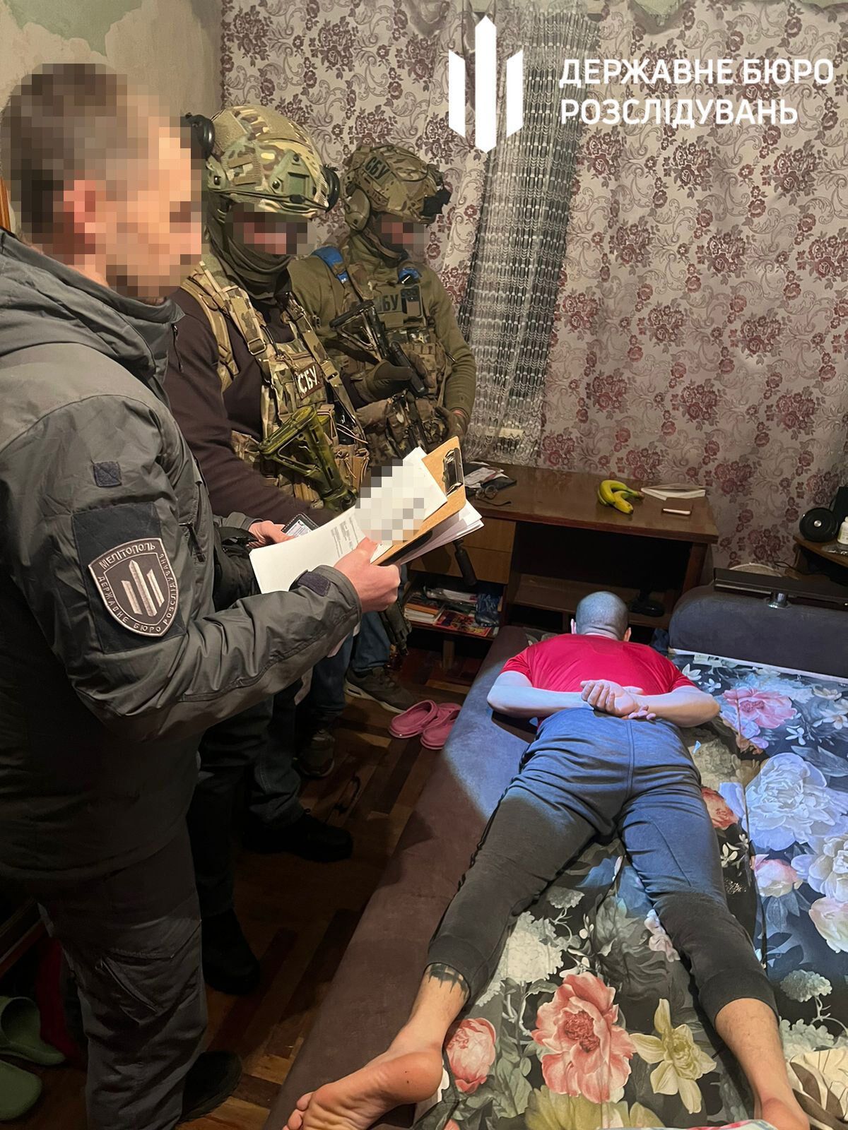 У Запоріжжі судитимуть подружжя, яке влаштувало "сімейний бізнес" на дезертирах: деталі схеми. Фото