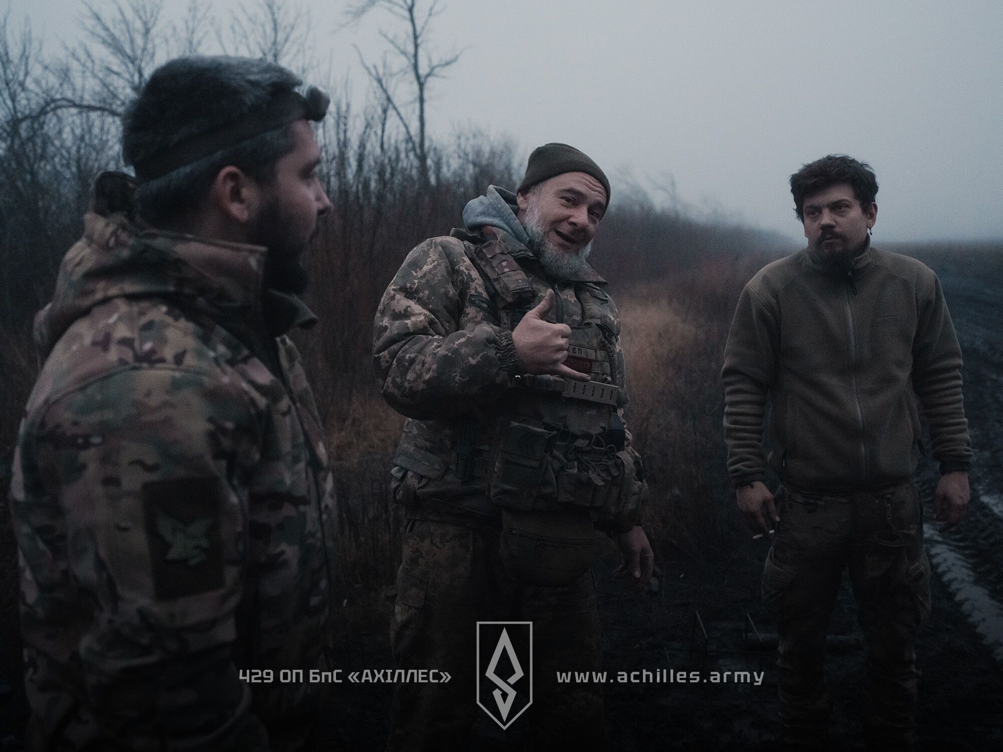 Горіли танк, гори й "буханка": на Харківщині ЗСУ знищили вантажівки й уразили танк росіян. Відео