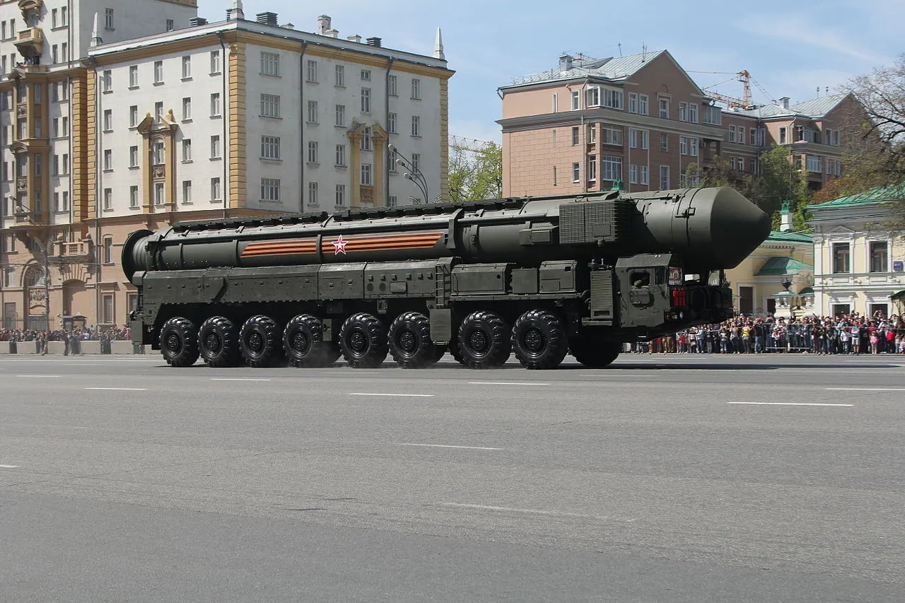 За скільки секунд долетить російська ракета "Ярс" до Києва і чи здатна ППО її перехопити