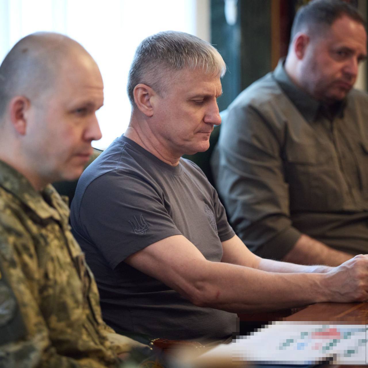 "Це одне з ключових завдань": Зеленський провів нараду з підготовки обміну полоненими з Росією