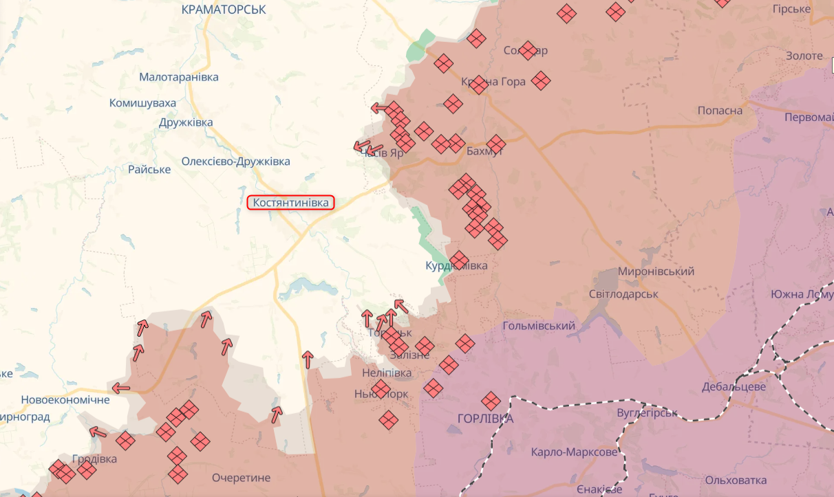 Ворог скинув авіабомбу на будинки в Костянтинівці: загинула жінка, троє поранених. Фото