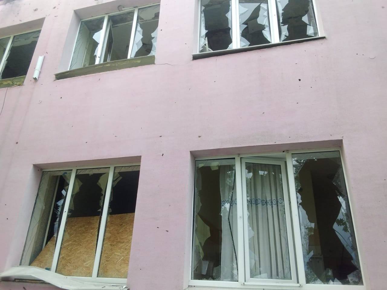 Наслідки обстрілу села Станіслав на Херсонщині