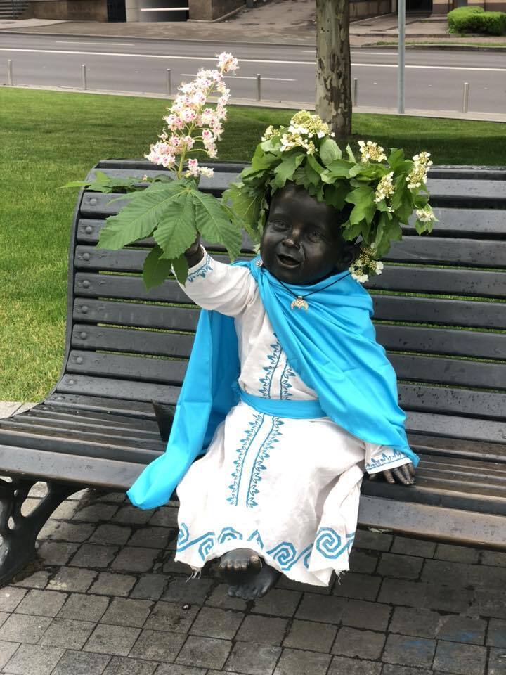 В Киеве малышей-основателей одели в образы князей ко Дню города. Фото