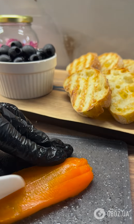 Вкусная закуска из запеченного болгарского перца на бутерброды: значительно лучше любых намазок