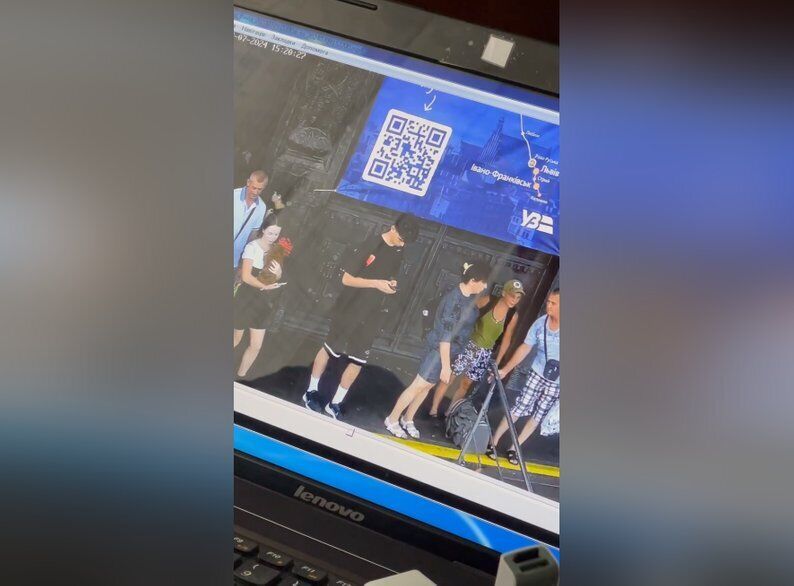 "В кадре одновременно два Зинченко": в суде просмотрели видео с подозреваемым в убийстве Фарион на улицах Львова