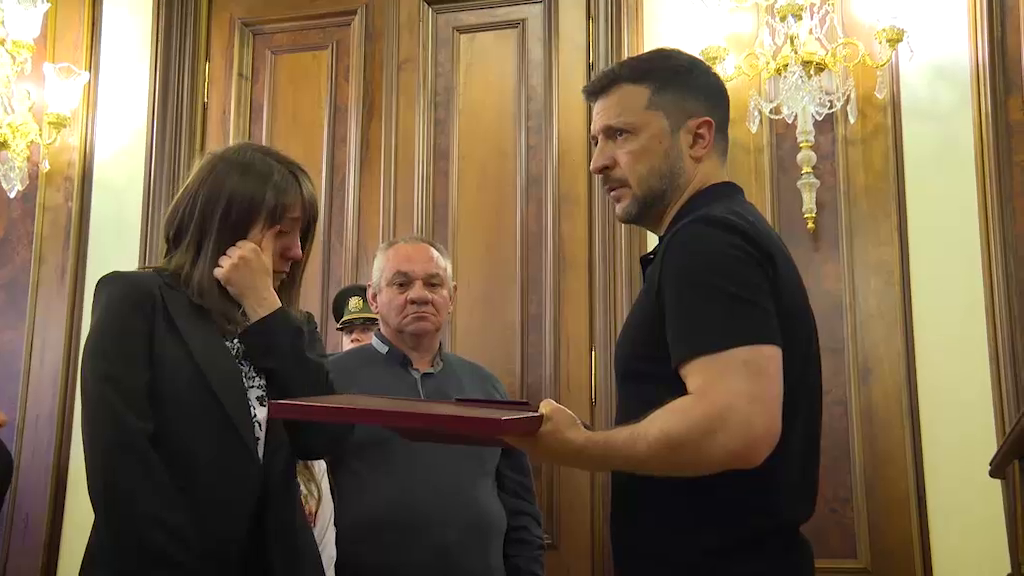 "Всюди, де найважче, задіяні наші ССО": Зеленський нагородив українських захисників в День Сил спеціальних операцій. Відео