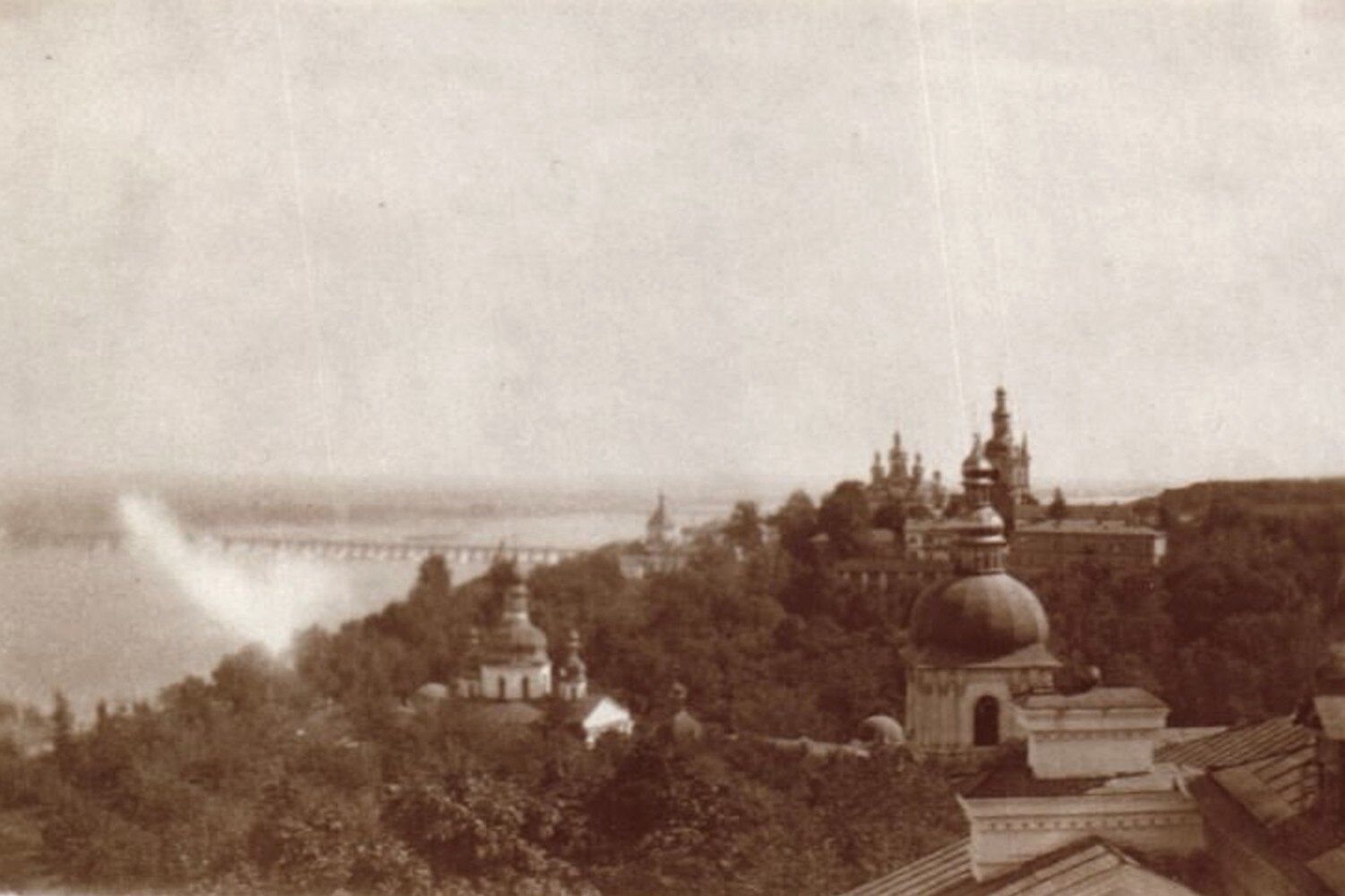 У мережі показали, якою була Києво-Печерська лавра до початку Другої світової війни. Старі фото