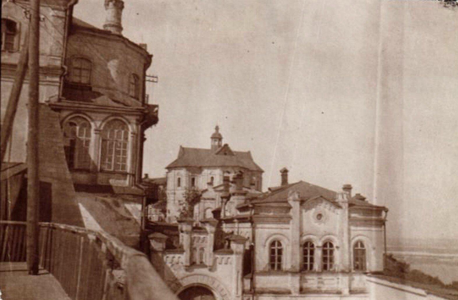 У мережі показали, якою була Києво-Печерська лавра до початку Другої світової війни. Старі фото