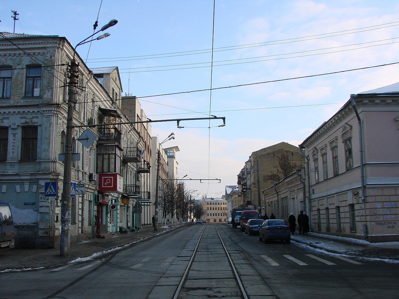 В сети показали, как в 1907 году затапливало улицу на Подоле, которая является одним из символов Киева. Архивное фото