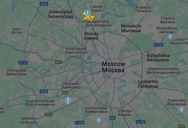 У Підмосков'ї поскаржилися на атаку БПЛА, закривали аеропорт "Внуково": уламки "зачепили" багатоповерхівку. Фото й відео