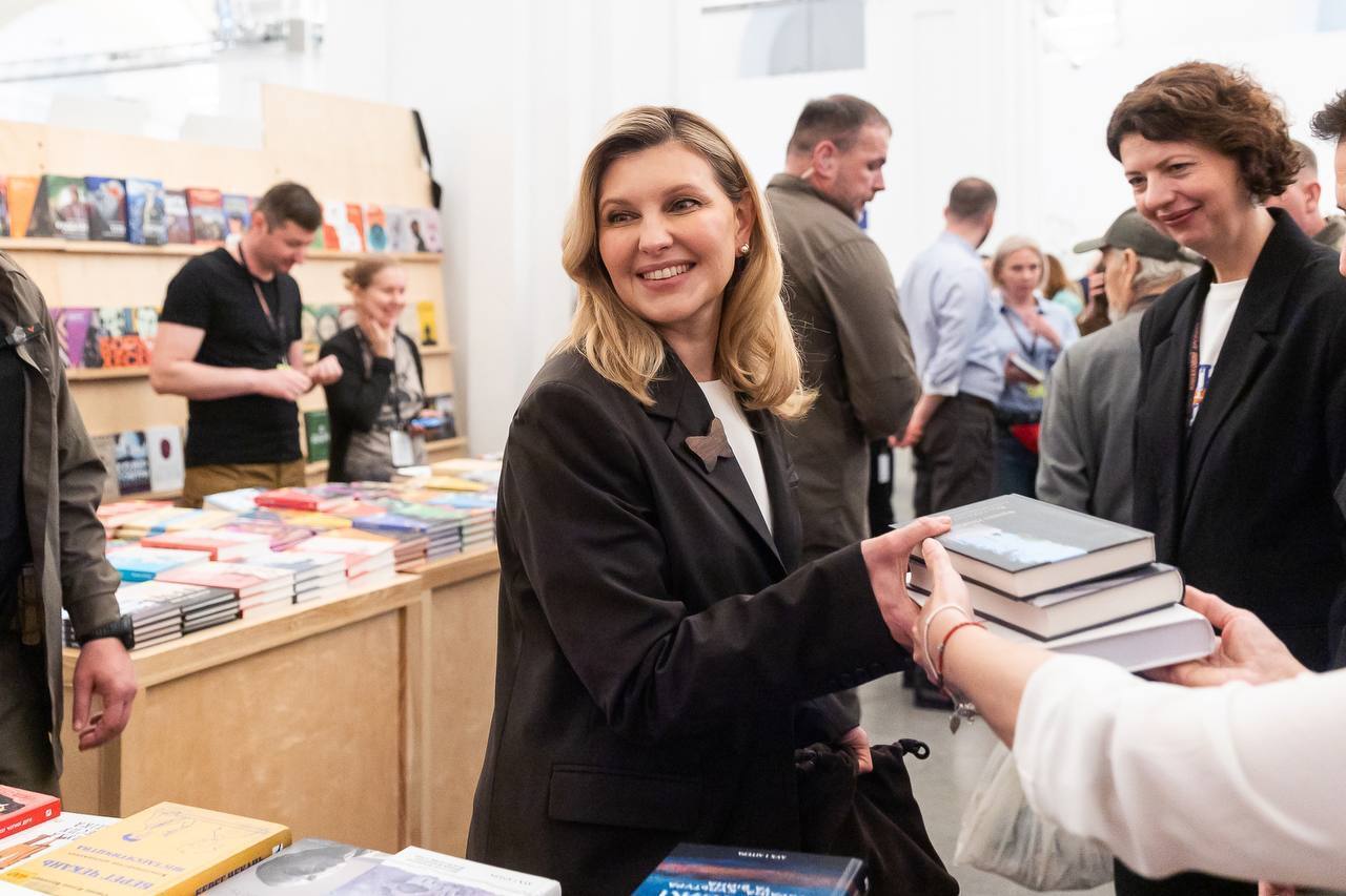 Олена Зеленська на фестивалі Книжковий Арсенал