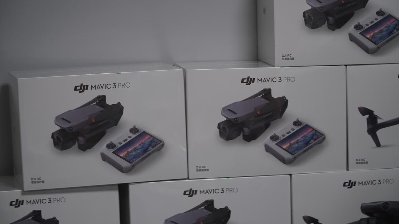 Українські розвідники та артилеристи отримали сучасні дрони Mavic3 Pro від компанії "АТБ"