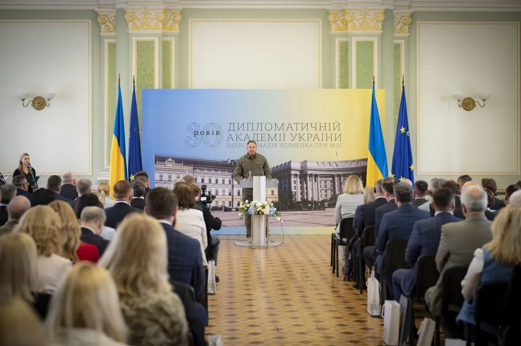 "Компроміс не дорівнює капітуляції": у Зеленського заявили, що Україна готова до діалогу з РФ за умови чітких пропозицій