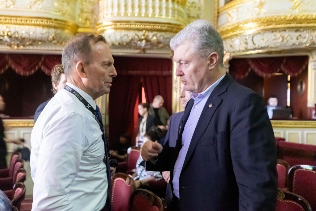 Black Sea Security Forum в Одесі: Порошенко обговорив із західними дипломатами та політиками посилення підтримки України