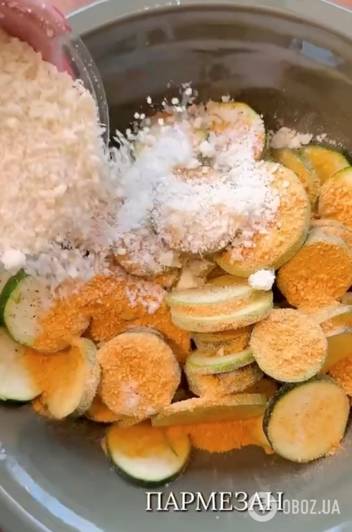 Кабачки з сиром
