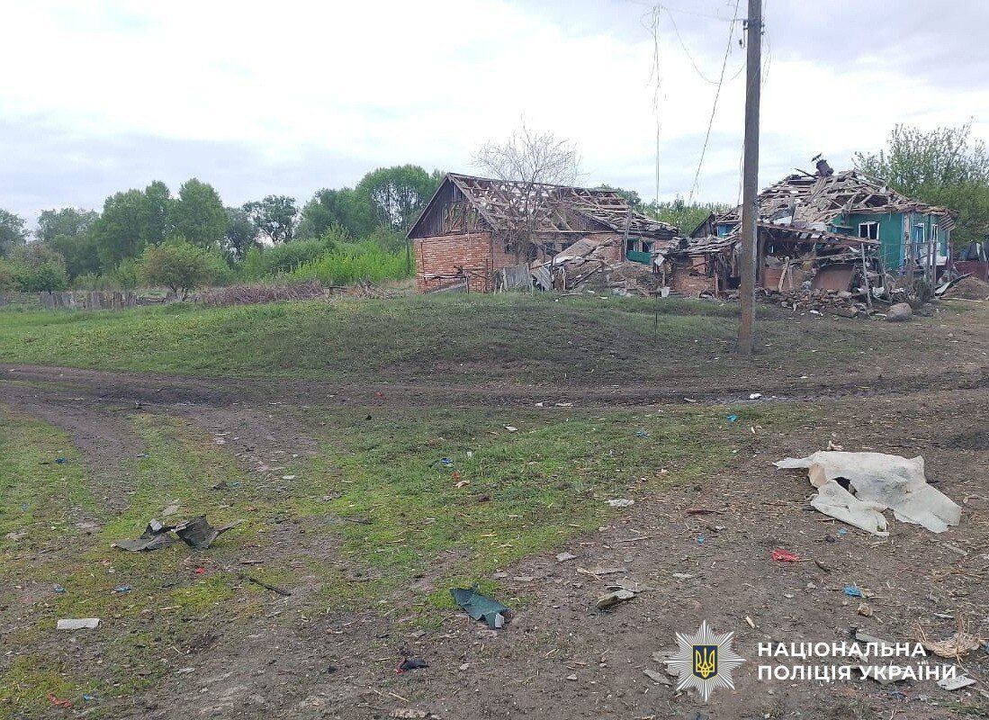 Росія завдала масованого авіаудару по Сумщині: двоє цивільних загинули і троє зазнали поранень. Фото