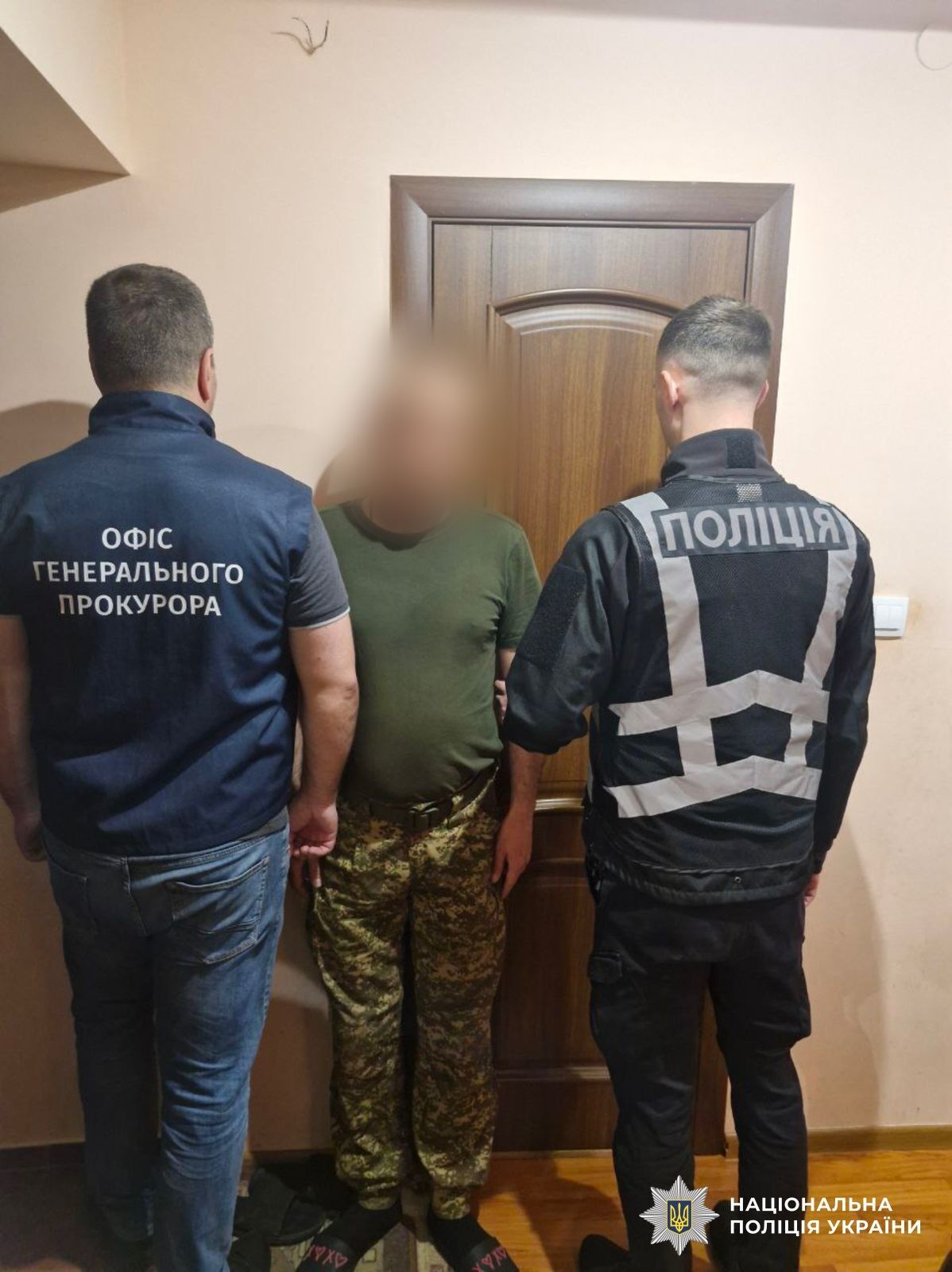 "Заработали" полмиллиона долларов: на Закарпатье разоблачили злоумышленников, которые переправляли уклонистов за границу. Фото