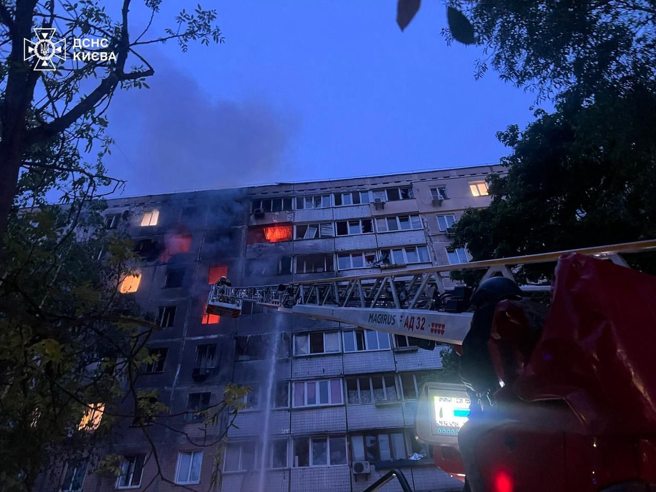 Обстріл РФ Києва 5 травня - у Святошинському районі постраждали діти брат і сестра - війна в Україні