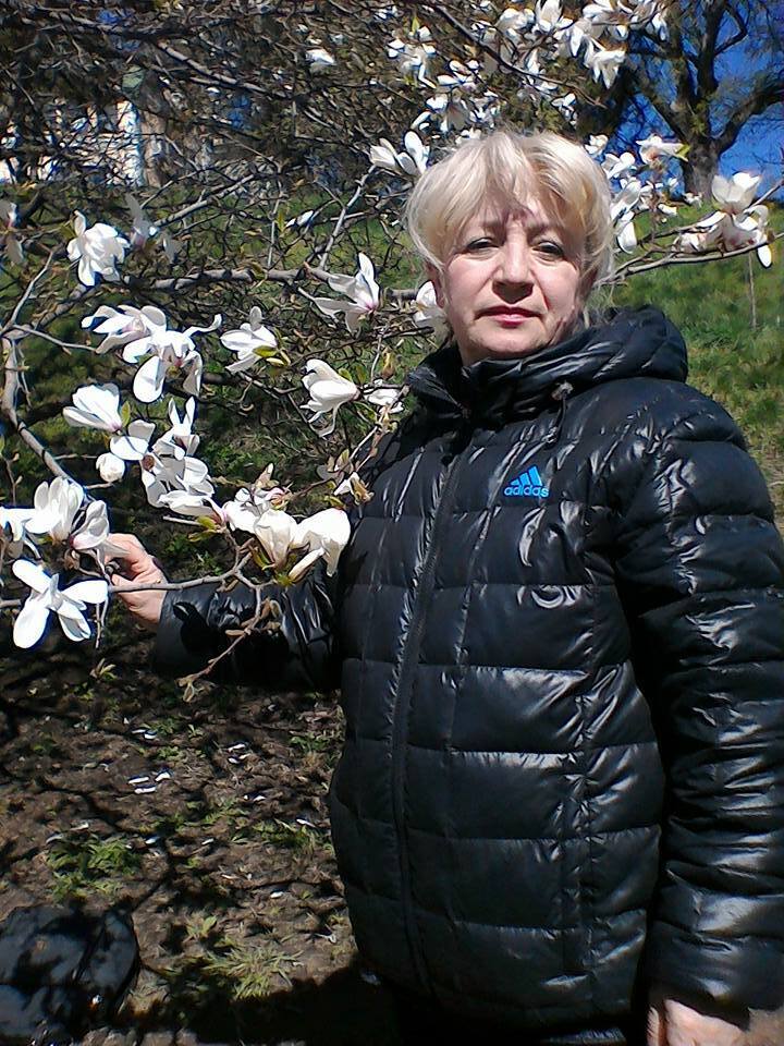 У Києві російський дрон влетів у п'ятиповерхівку й убив жінку-зооволонтерку та її сина: разом із ними загинуло п'ять котів