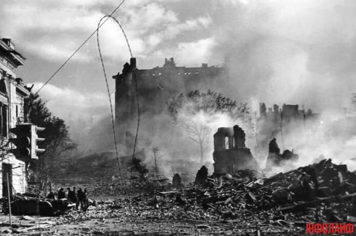 Взрывы, пожары и руины: как выглядел центр Киева осенью 1941 года. Архивные фото