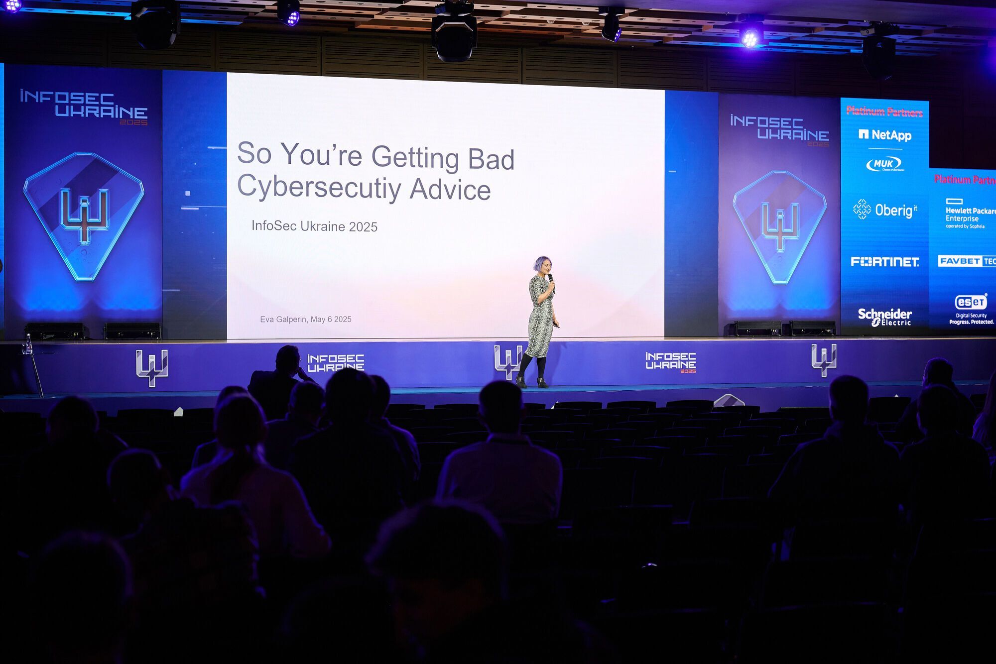 Цифровая безопасность требует сотрудничества на всех уровнях: итоги InfoSec Ukraine 2025 в Киеве