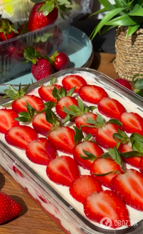 Почувствуйте дыхание лета: как приготовить вкусное ''Тирамису'' из сочной клубники