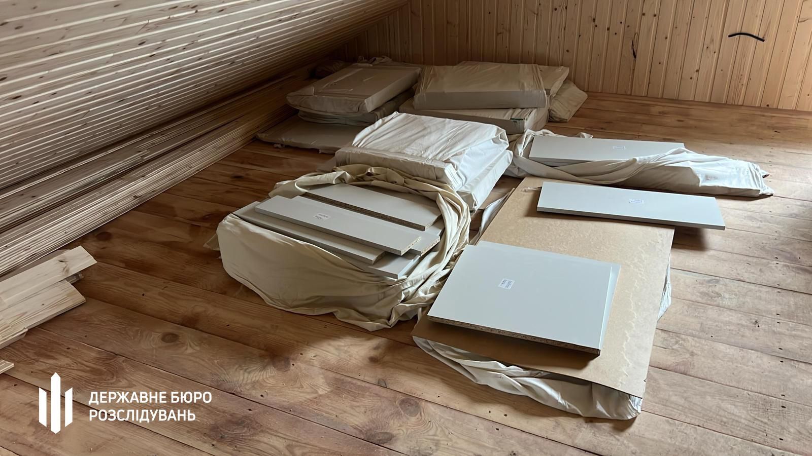 Заставлял подчиненных строить ему дом: в Хмельницком задержали проректора академии Госпогранслужбы. Фото и видео