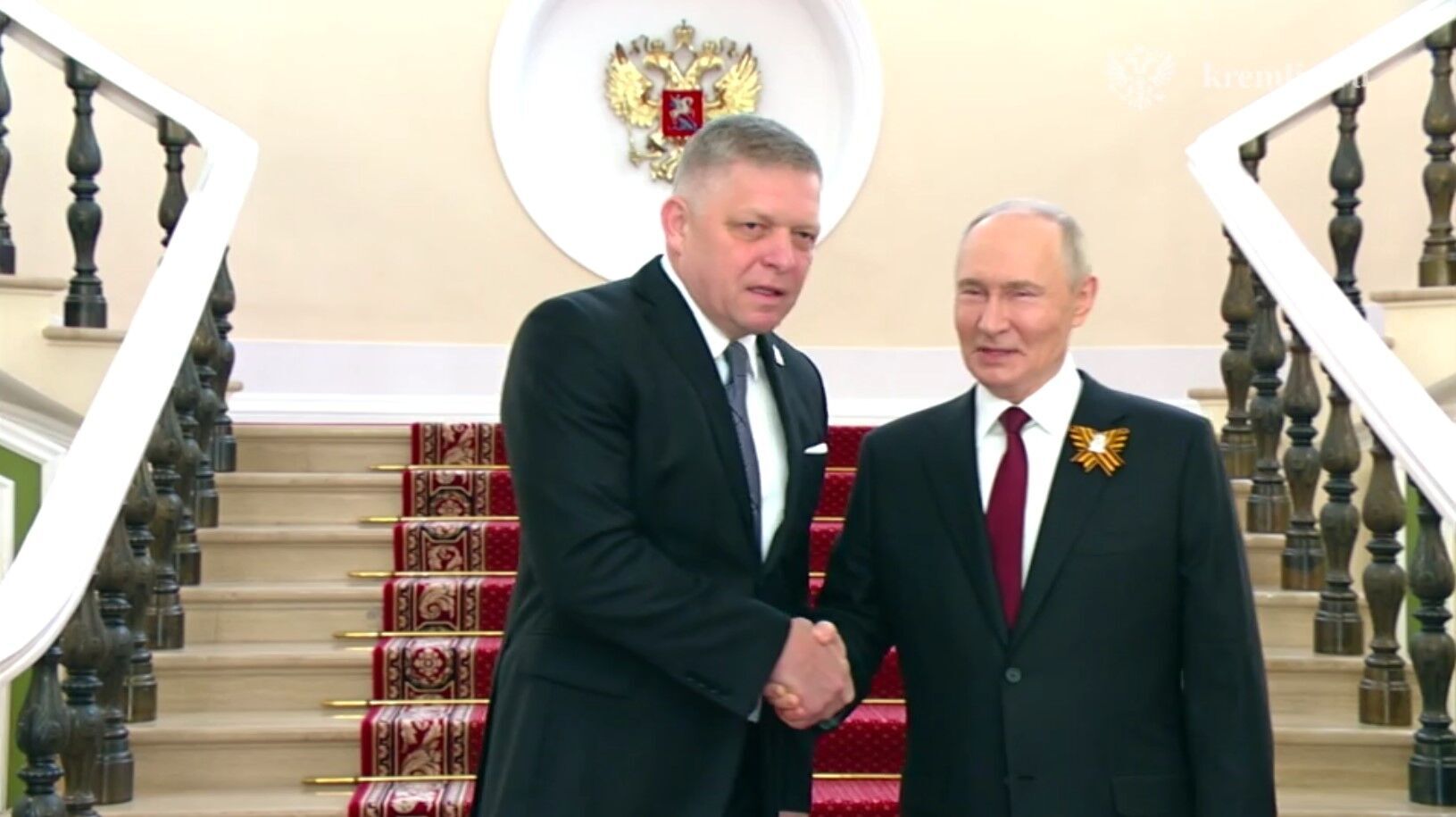 "Вся страна поддерживает": Путин во время военного парада в Москве вспомнил о войне в Украине
