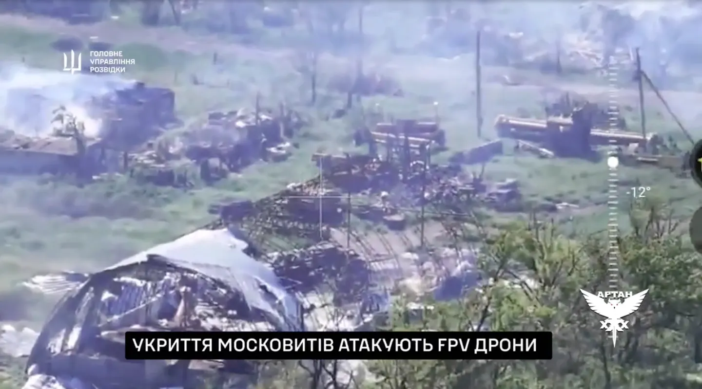 Триллер на Запорожье: бойцы ГУР показали, как отбили побратимов из плена оккупантов прямо на поле боя. Видео