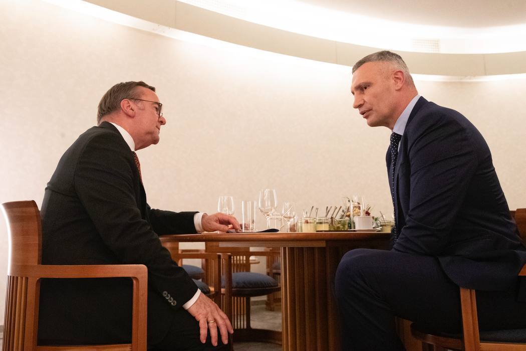 Кличко у Франкфурті зустрівся з Пісторіусом та поговорив про подальшу підтримку України