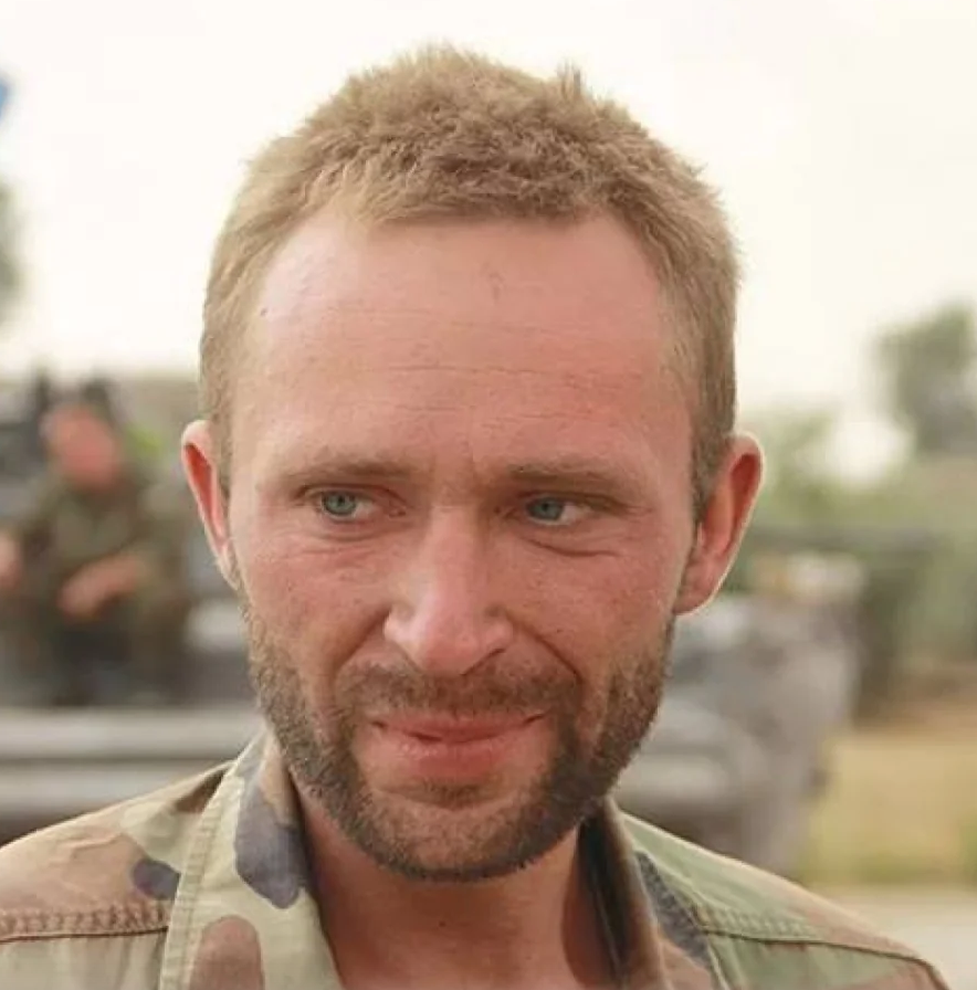 Видатний командир і стратег: що відомо про Михайла Драпатого, який залишає посаду командувача Сухопутних військ ЗСУ