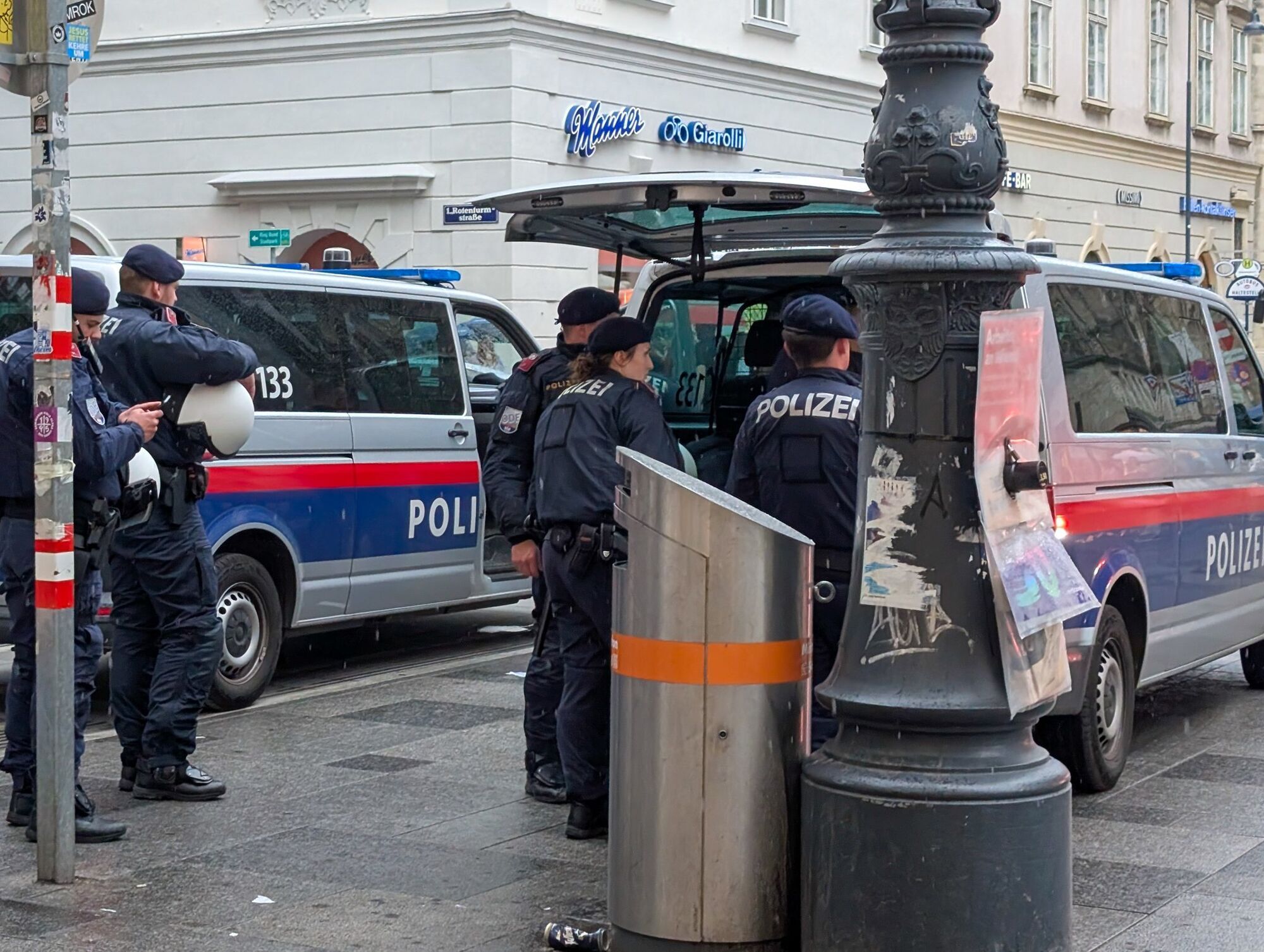 В Австрии произошла стрельба в школе: погибли 11 человек. Фото и видео