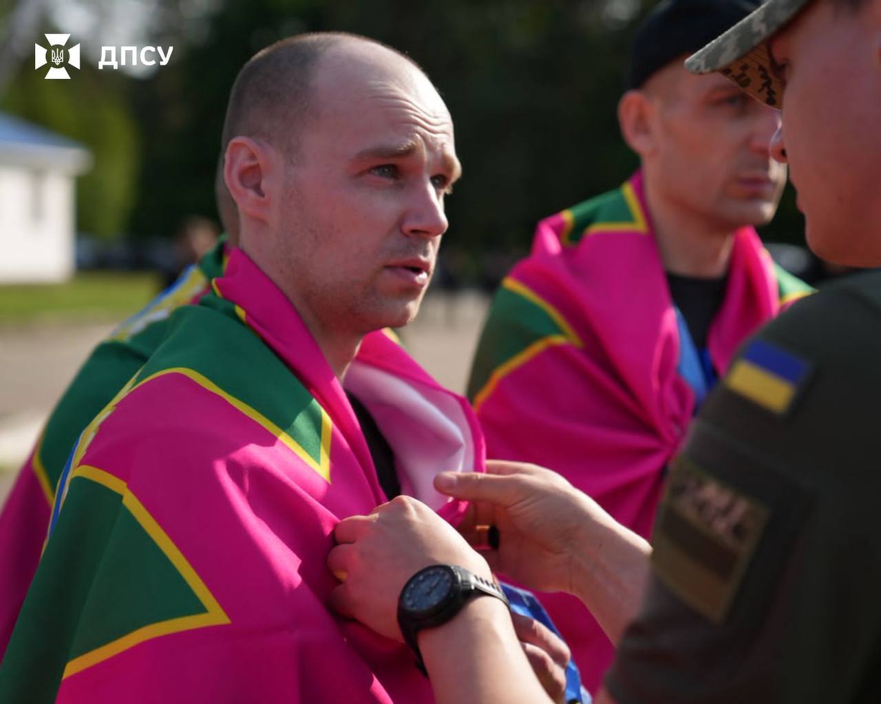 Важливий гуманітарний акт: Зеленський повідомив про повернення з полону поранених воїнів. Фото й усі подробиці