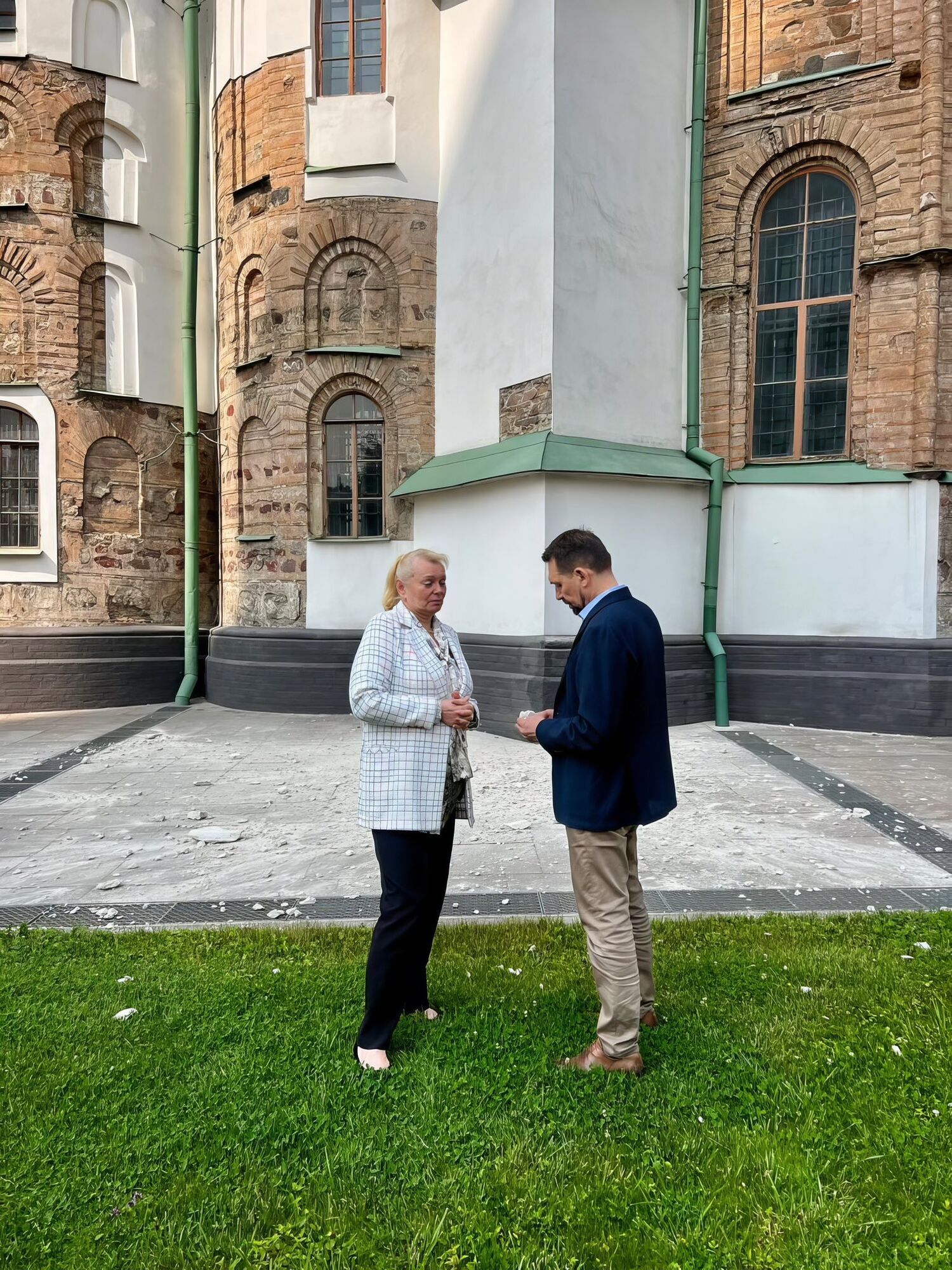 "Сучасне варварство": у Раді церков різко відреагували на пошкодження фасаду Софії Київської