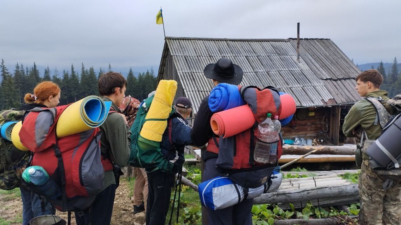 Отдых в семейном лагере в Карпатах