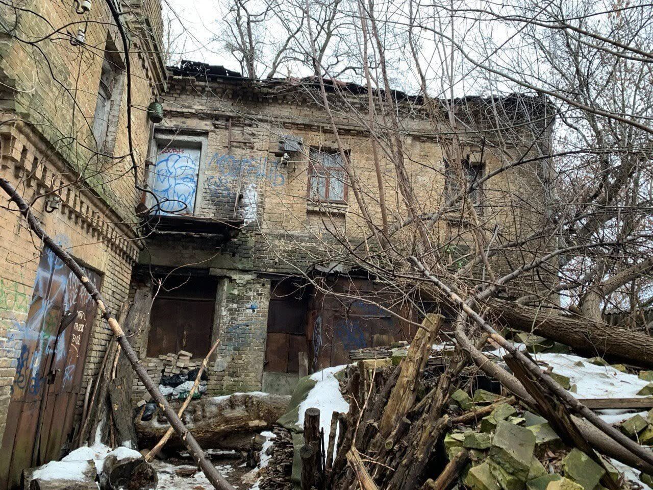 Столице вернут захваченную землю Национального парка: Киевский апелляционный суд принял решение о скандальном захвате участка экс-милиционером