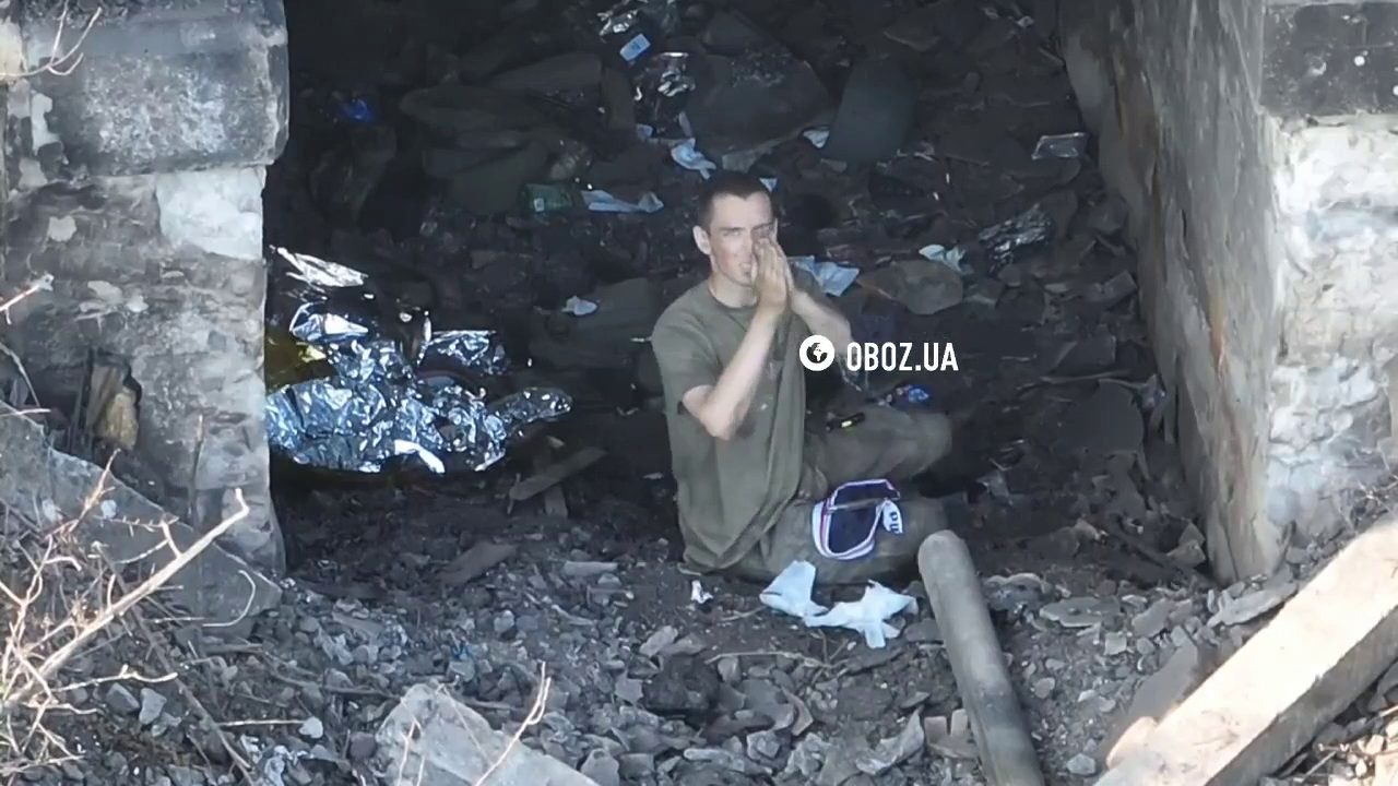 Був готовий здатися в полон, але не дійшов: з'явилося відео, як росіяни вбили свого пораненого "побратима"