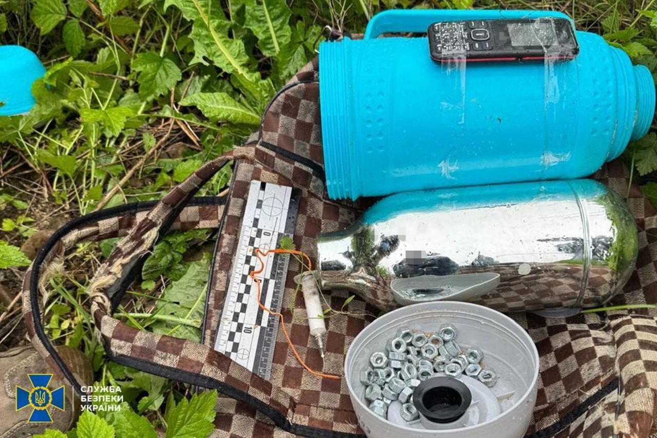 Ворог намагався завербувати школярку: СБУ та Нацполіція запобігли масштабному теракту в центрі Івано-Франківська. Фото