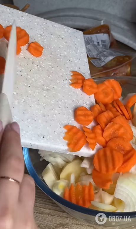 Как вкусно запечь курицу с голенями на ужин: блюдо, для которого вам понадобится минимум времени