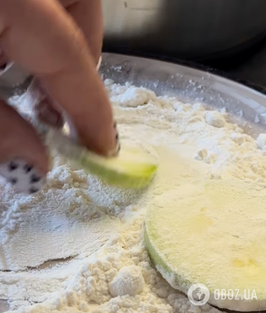 Как пожарить кабачки