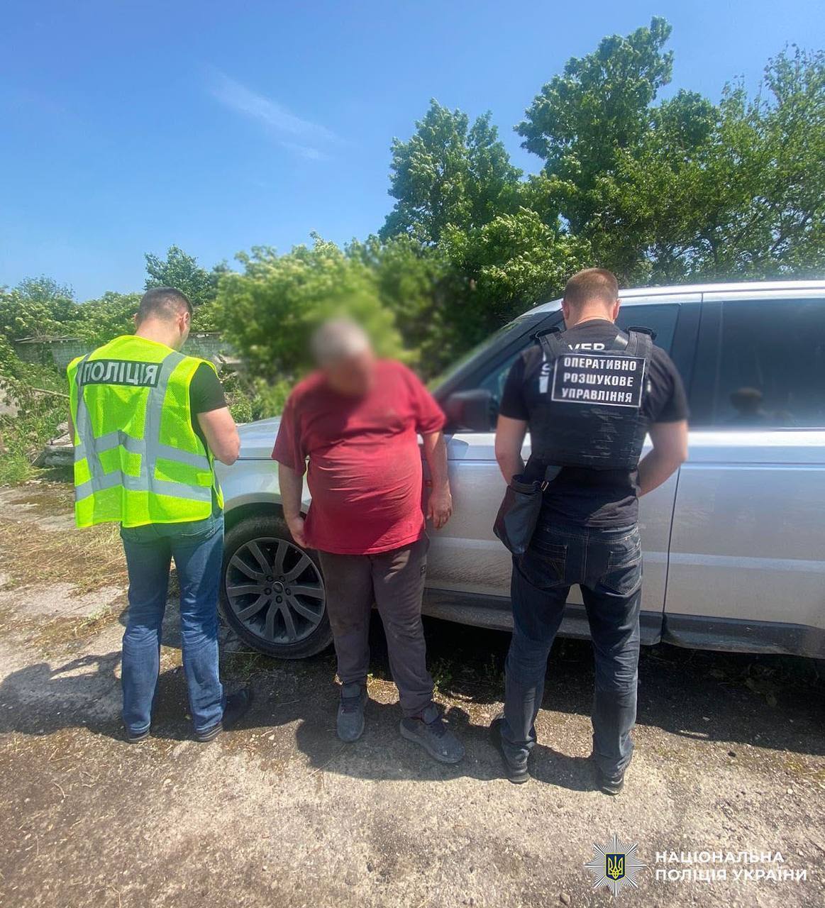 За $12 тис. перевозили чоловіків до кордону на фурах: поліцейські Києва викрили чергову схему для ухилянтів. Фото