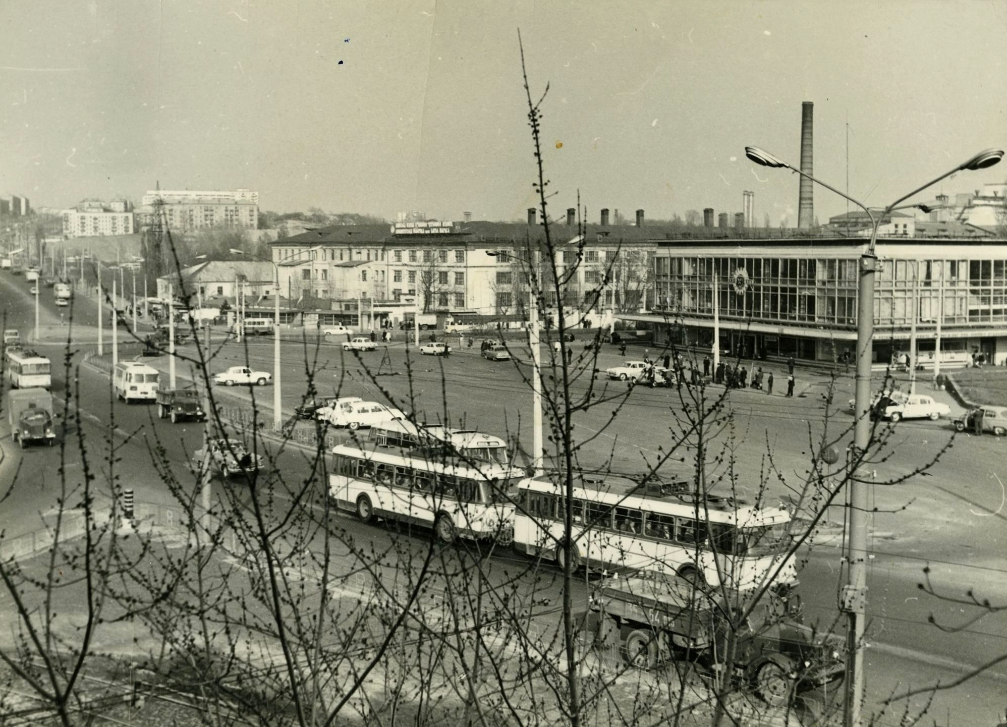 Без McDonald's  та моста поруч: який вигляд мав Центральний автовокзал Києва у 1960-70-х роках. Фото