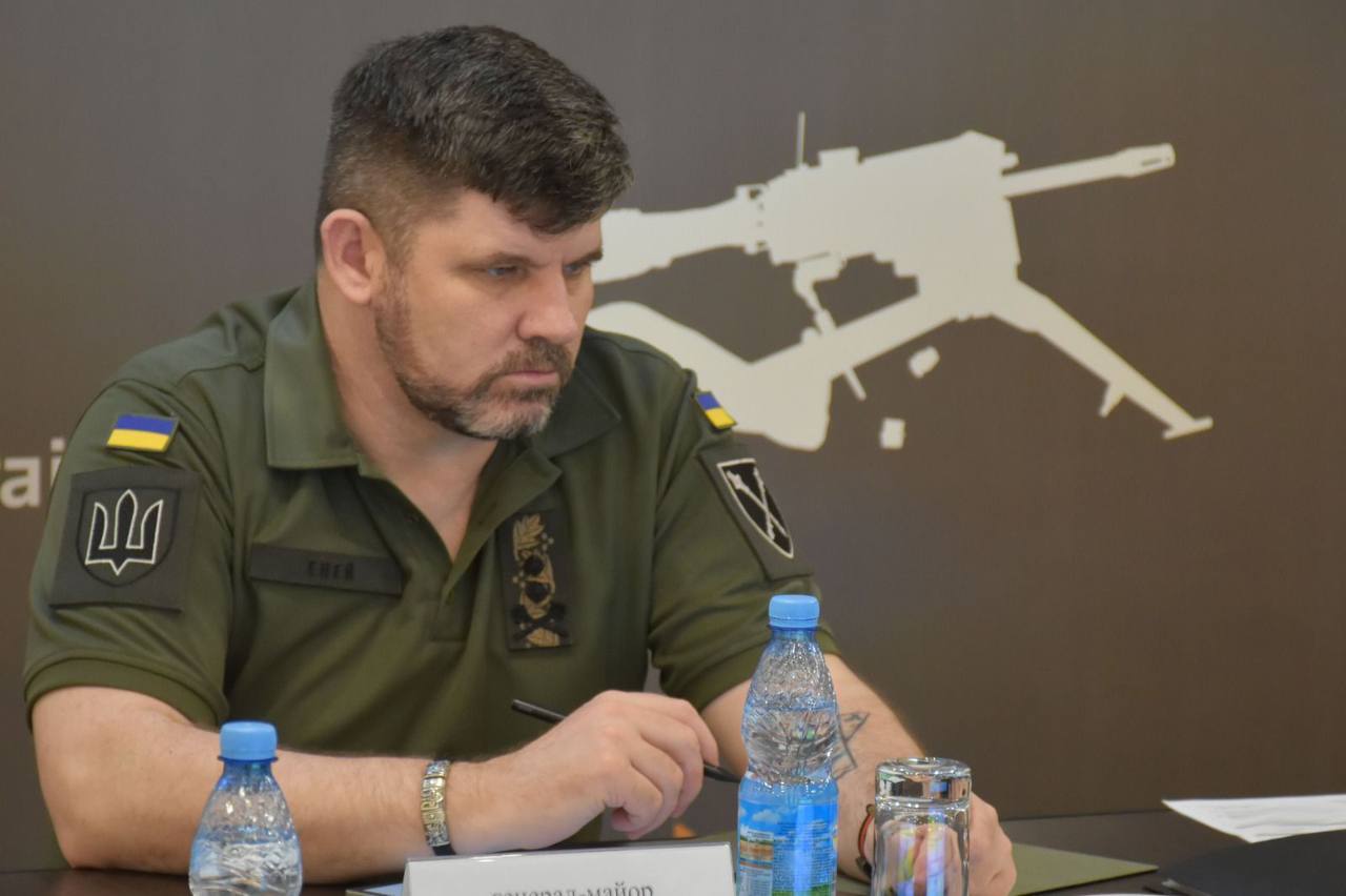 "Задача номер один": Сырский поручил увеличить количество дронов-перехватчиков и указал на нюанс с атаками врага
