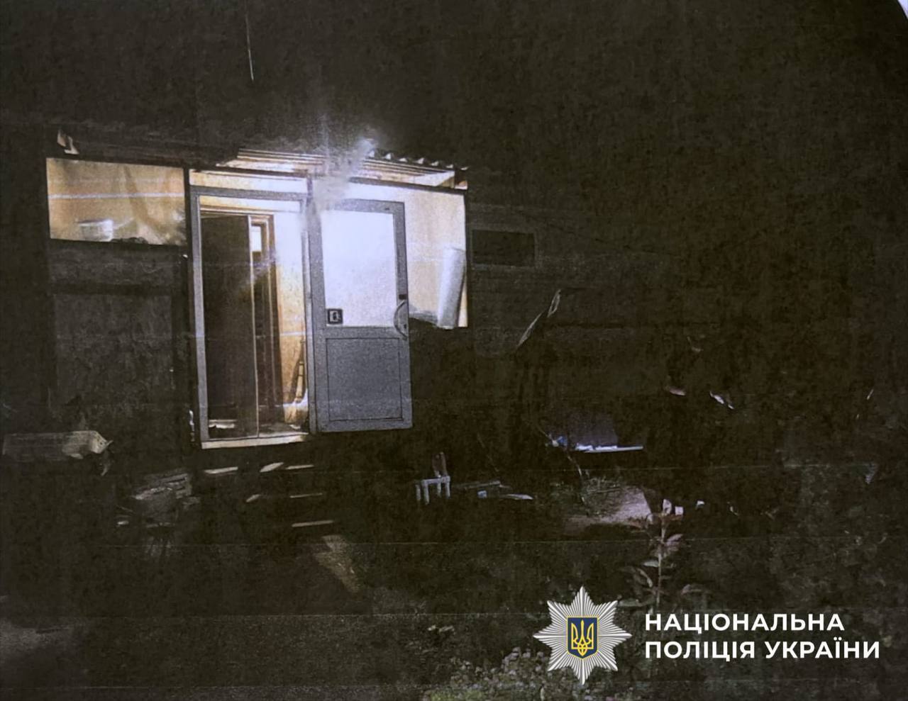 На Київщині чоловік через ревнощі ледь не вбив дружину. Подробиці справи та фото