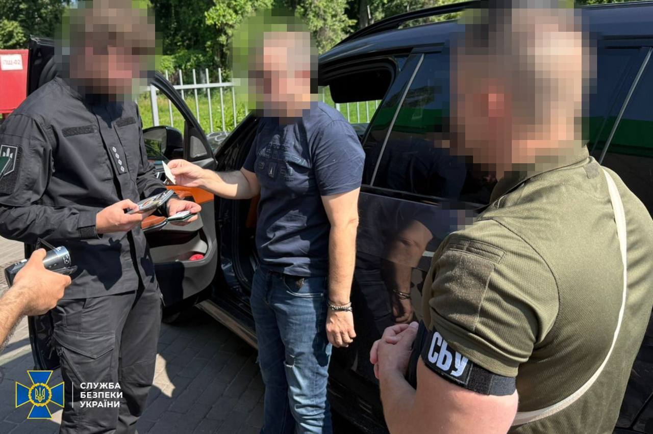 Подозреваемым чиновникам объявили о подозрении